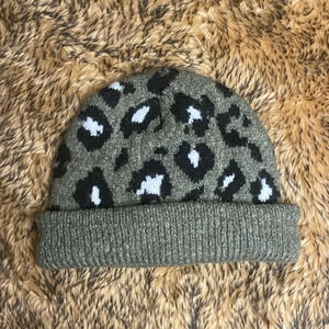 NWOT AEO Leopard Print Beanie